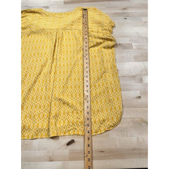 Rose + Olive Top Womens 2X Yellow Geometric Blouse V Neck Henley Prairie Boho - Picture 6 of 7